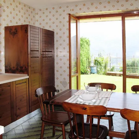 Locazione Turistica Casa Maia Apartment Domaso